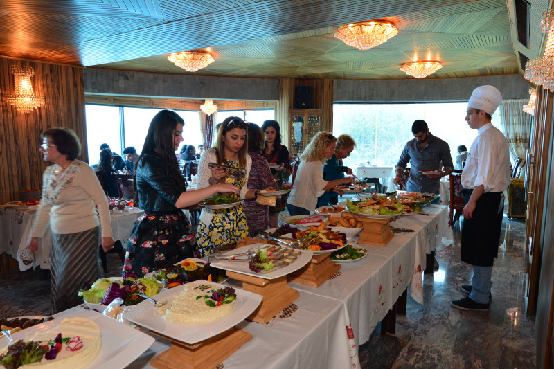 Easter Sunday at Bay Lodge